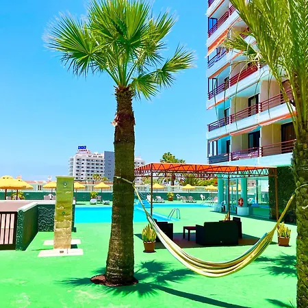 Апартаменти Olympia Sea View *