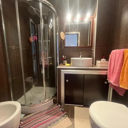 Olympia Sea View Apartment